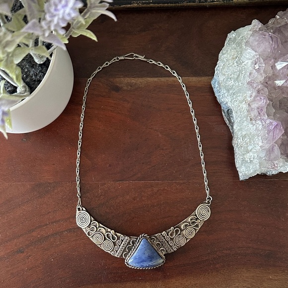 Handcrafted Peruvian Artisan Boho Statement Necklace - Picture 3 of 5